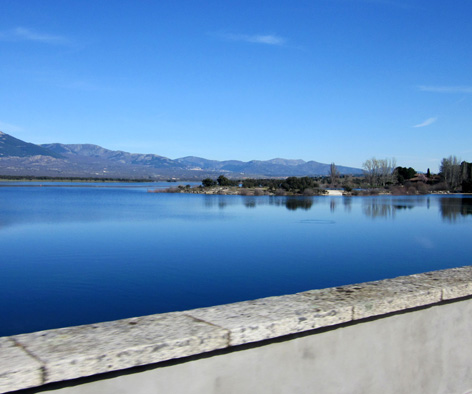 images/PresaManzanares_2_small.jpg