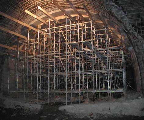 images/TunelAmara_1_small.jpg